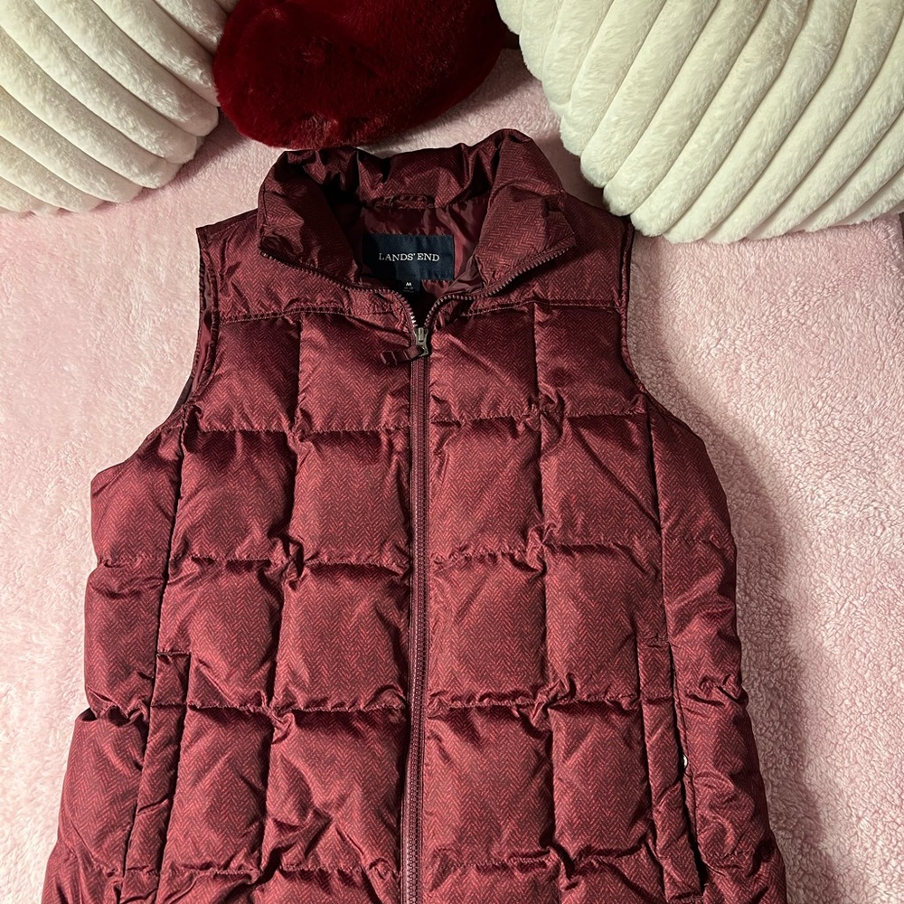 Lands End down Vest - (M)